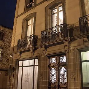 La Maison D'adelaïde Saint-Flour (Cantal)